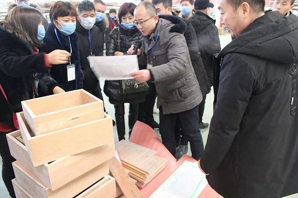 义乌别墅客户团来访,嘉禾工厂年前“开仓”,掀起团购热潮!