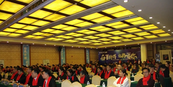 意博门窗奋勇拼搏,2019年战略合作伙伴峰会圆满成功