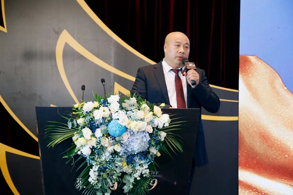 派雅门窗2019年度全国经销商营销战略峰会暨派雅＆天猫新零售总裁培训会圆满结束！