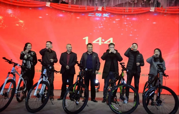 圣象家居经销商年会共襄盛典，开创圣象家居的新未来！  