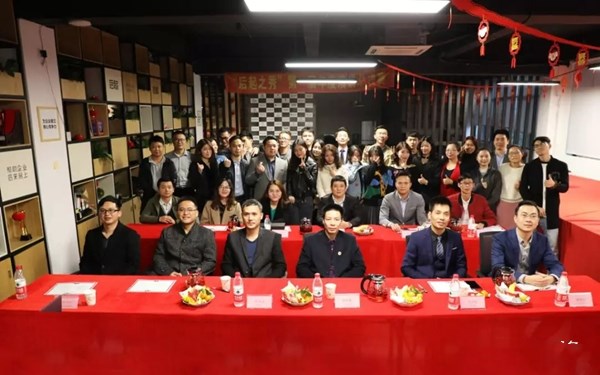 “后起之秀”年度演讲总决赛盛大举行