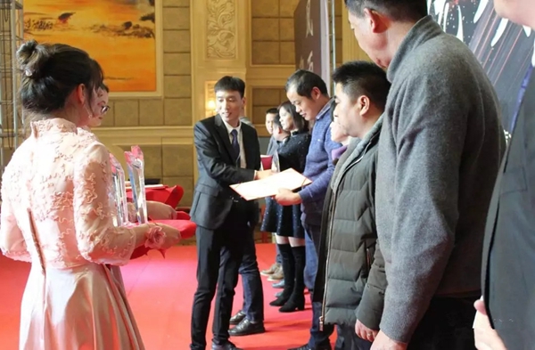 “嘉享盛世 赢战2019”嘉禾年度盛会圆满落幕