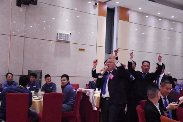 同乐门窗隆重举行2019迎春晚会!