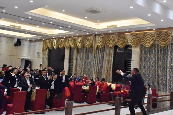 同乐门窗隆重举行2019迎春晚会!