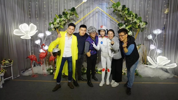 艾特智能家居2019年新春联欢晚会圆满落幕,奋战2019