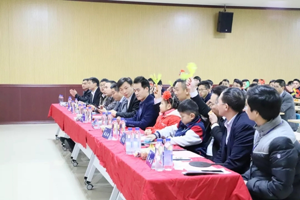 亿合门窗“我们是追梦人”的合唱比赛圆满举行