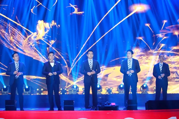 奥润顺达集团召开成立30周年大会，盛誉三十载，窗赢新未来！