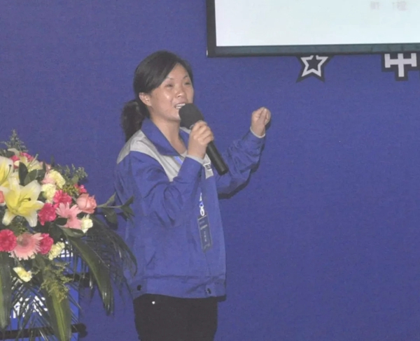 老赖不赖门窗2018年度优秀员工评选大会顺利召开!