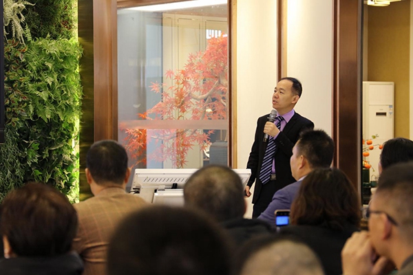 德维尔全屋定制2019核心经销商峰会胜利召开!