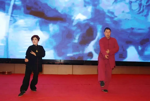 圣象家居2019荣耀与共万“象”更新年会隆重举行