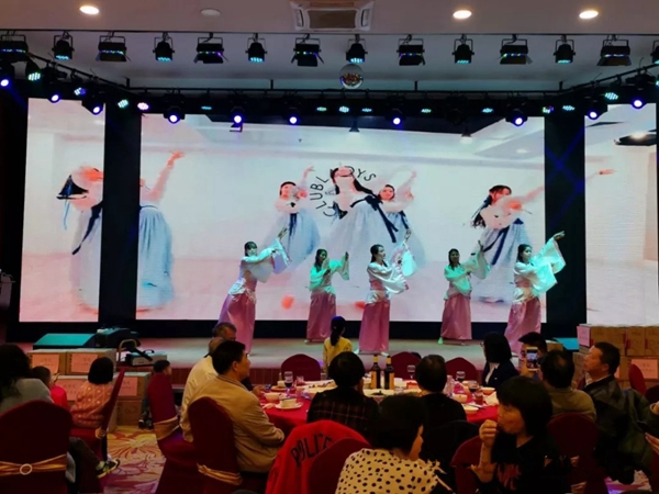 和兴赢木业2019年年会完美落幕！