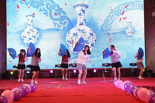 科凡全屋定制2019“谁与争fun”晚会带你重温那些年！