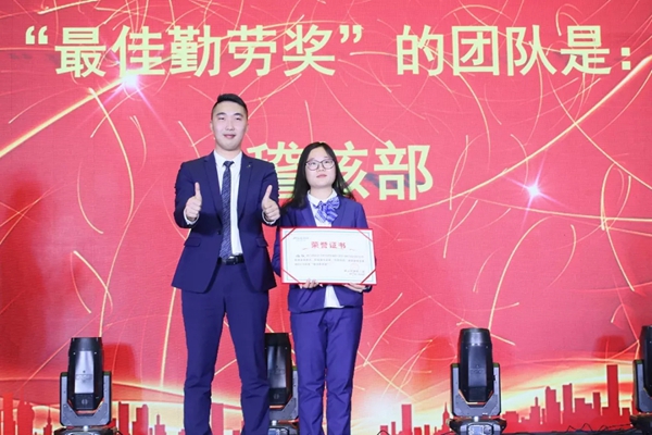 致尚门窗2019年“致行2019”迎春晚会完美收官！