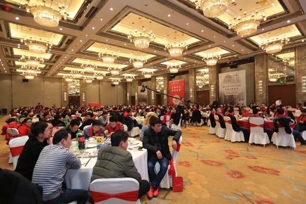 蒂亚娜全屋定制家居2019年会盛典华丽落幕！
