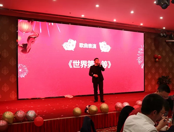 御秀刺绣墙布“2019,掌声送给御秀人”主题年会圆满结束!