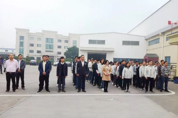 英辉铝业2019开工大吉 ，整装待发！