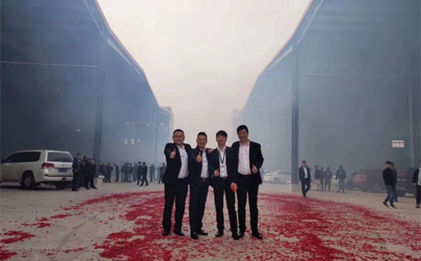 德技优品门窗开工大吉，2019扬帆起航！