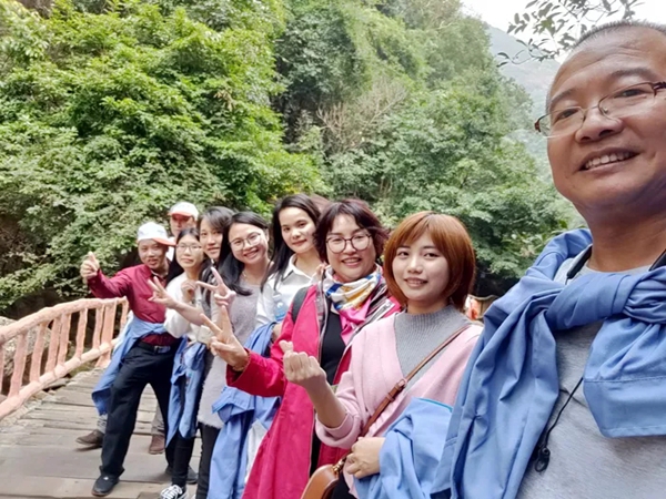 欢声笑语，一路同行 | 迪峰机械2019员工新年旅游活动
