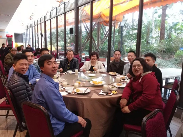 欢声笑语，一路同行 | 迪峰机械2019员工新年旅游活动