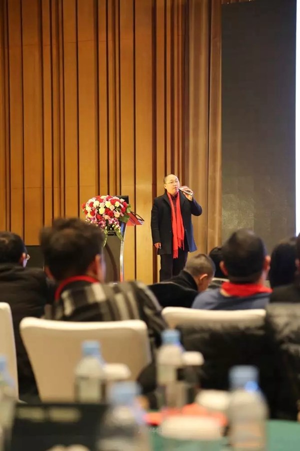 吉尔德文＆宏明泰门窗2019再携手，年度盛典活力绽放！