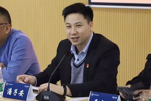 亿合门窗荣为佛山市湖北商会2019年分协会会长、秘书长工作会议承办单位！