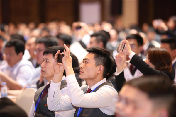新渠道·大家居 2019年诗尼曼家居全球经销商大会圆满成功