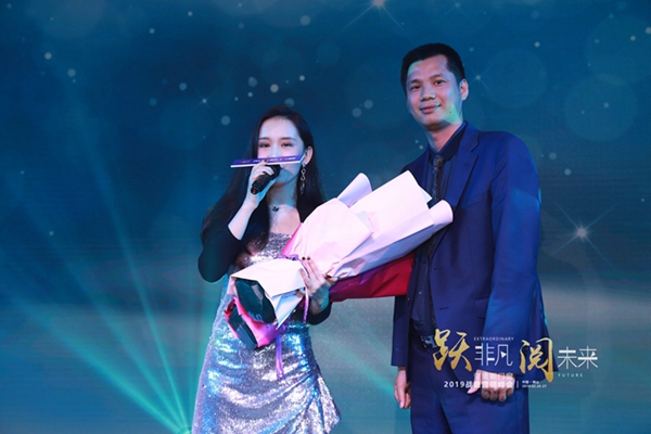 帝奥斯门窗 “跃非凡 阅未来”战略营销峰会答谢晚宴圆满结束