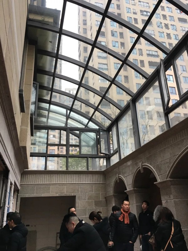 派雅门窗江西九江600方超级大店接待经销商一行参观学习！