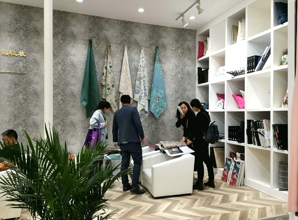 北京墙纸墙布展丨布鲁斯特墙纸E1-B12：美国布鲁斯特开启定制软装未来
