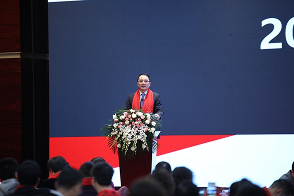 玉兰墙纸合作伙伴答谢大会暨表彰晚会完美收官!