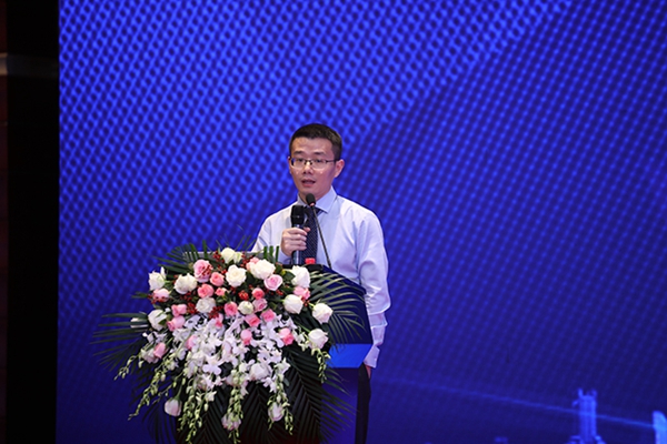 玉兰墙纸合作伙伴答谢大会暨表彰晚会完美收官!
