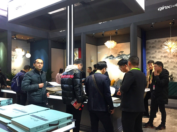 北京墙纸墙布展|沁绣刺绣无缝墙布E1-C12：注重企业内功的修炼