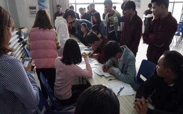 富轩门窗成功开展迎新启航训练营活动！