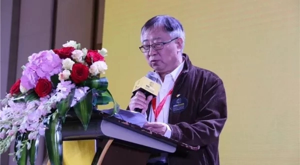 伟业门窗在第25届全国铝门窗行业年会4B12展位恭候您到来！