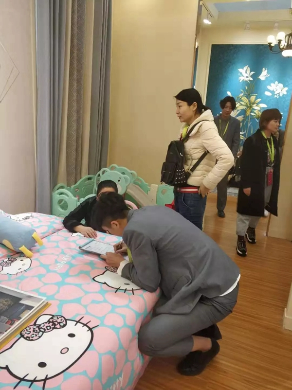 曼秀无缝墙布北京墙纸墙布展精彩回顾！尽享低调奢华的美学盛宴