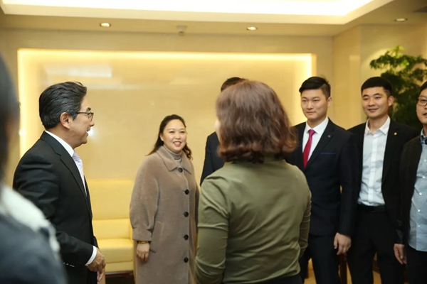 艾是墙布2019品牌战略发布会暨行业流行与发展趋势发布会圆满结束！