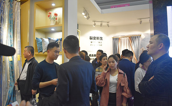 深圳家纺展 | 摩力克向明伟：植入产品文化，赋能经销商