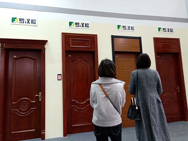 中国门窗博览会|罗汉松冯大新:延伸产品品类,从实际帮扶经销商