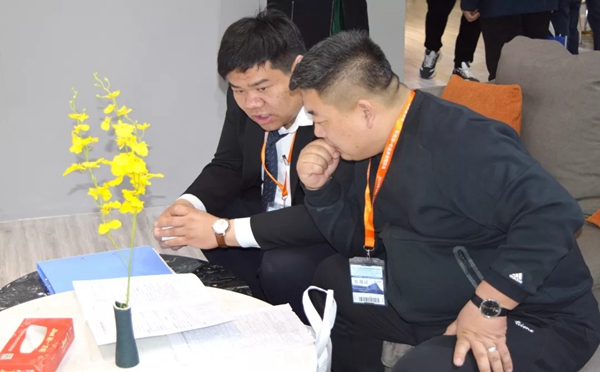 简一家居2019北京建博会完美收官，“意式轻奢之风”燃爆全场