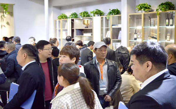 简一家居2019北京建博会完美收官，“意式轻奢之风”燃爆全场