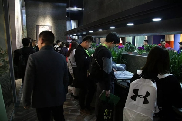 乾庄刺绣携大量新品亮相北展与深圳展,低调演绎奢华!
