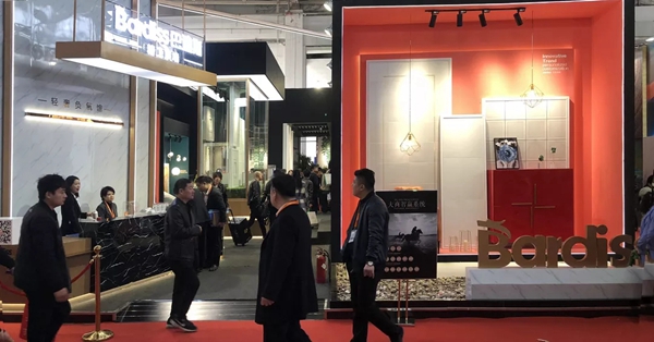 巴迪斯精工顶墙轻奢负氧馆惊艳亮相北京建博会,上海建博会我们再见!