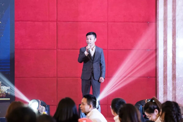风鸟EBENIS第六届全国经销商大会圆满落幕!