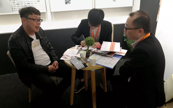 巴迪斯精工顶墙轻奢负氧馆惊艳亮相北京建博会,上海建博会我们再见!