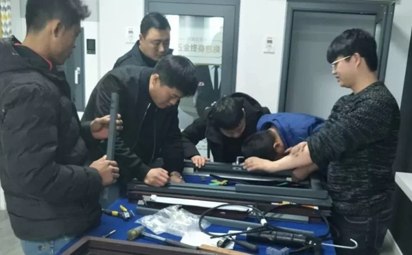 安贝格门窗2019首届门窗组装训练营圆满结束！