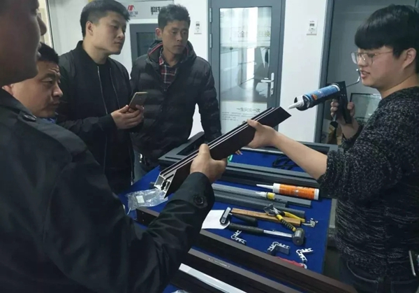 安贝格门窗2019首届门窗组装训练营圆满结束！