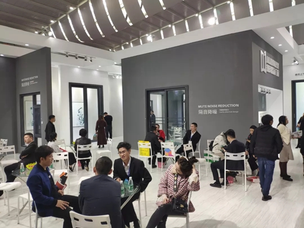 德技优品门窗在中国门窗博览会惊艳落幕，转战中国（上海）建博会！