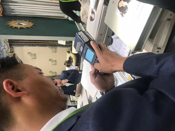 雕刻空间窗帘2019年深展|暨春夏新品发布会完美收官,疯狂签约!