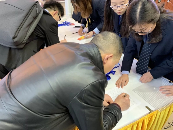 美心集团营销中心大区二四部经销商会议圆满落幕！