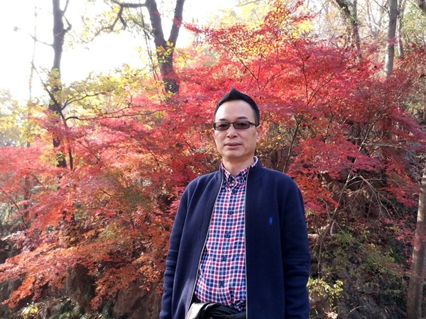 北京墙纸墙布展丨美腾墙布E4-D19:在大浪淘沙中砥砺前行